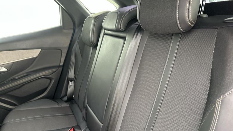 Used Peugeot 3008 2022 for sale - 76486497: Photo 14