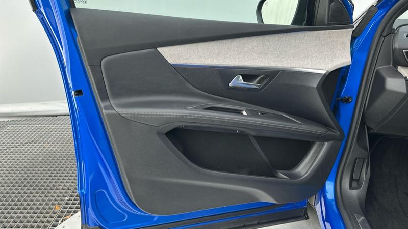 Used Peugeot 3008 2022 for sale - 76486497: Photo 28