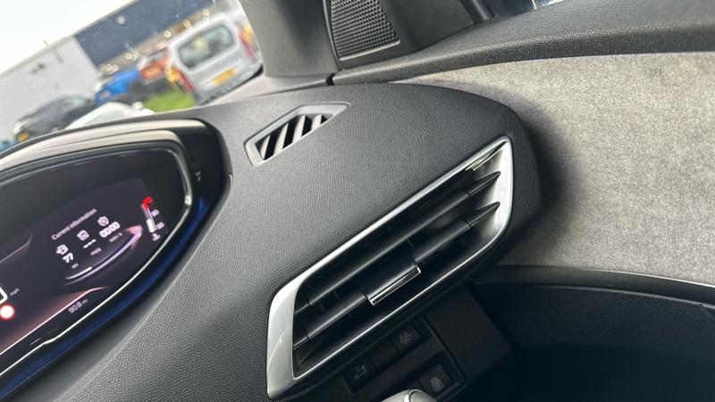 Used Peugeot 3008 2022 for sale - 76486497: Photo 45