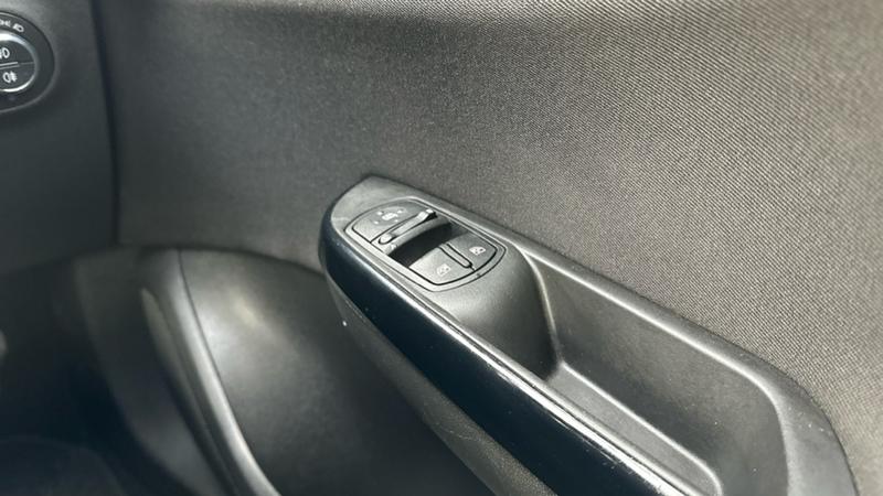 Used Vauxhall Corsa 2018 for sale - 77354500: Photo 36