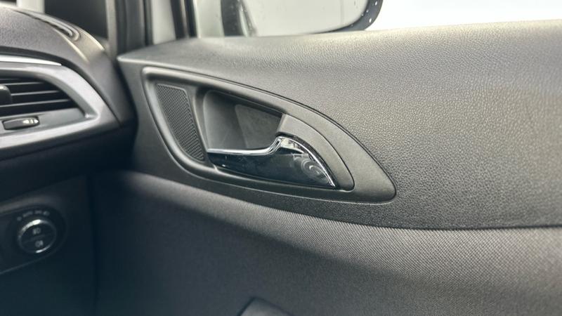 Used Vauxhall Corsa 2018 for sale - 77354500: Photo 41