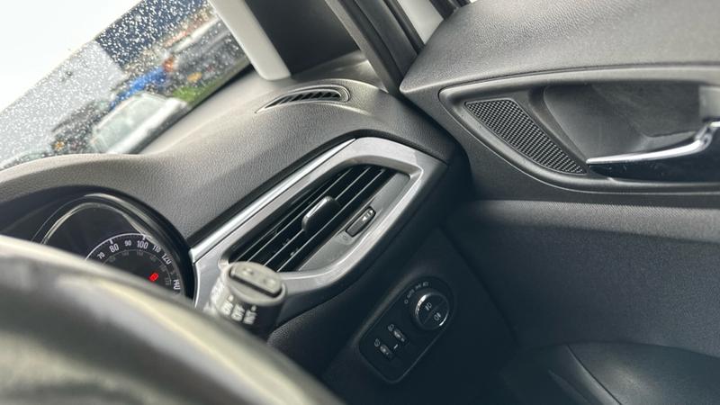 Used Vauxhall Corsa 2018 for sale - 77354500: Photo 42