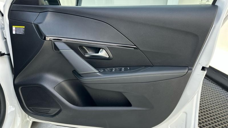 Used Peugeot 208 2024 for sale - 77804420: Photo 28
