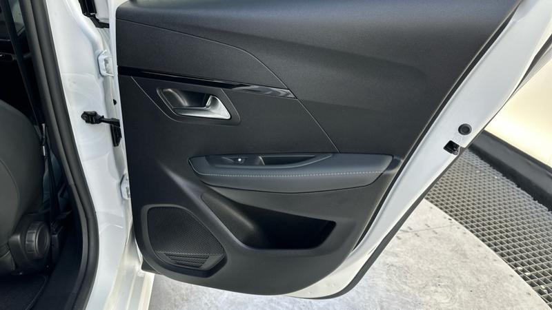 Used Peugeot 208 2024 for sale - 77804420: Photo 30