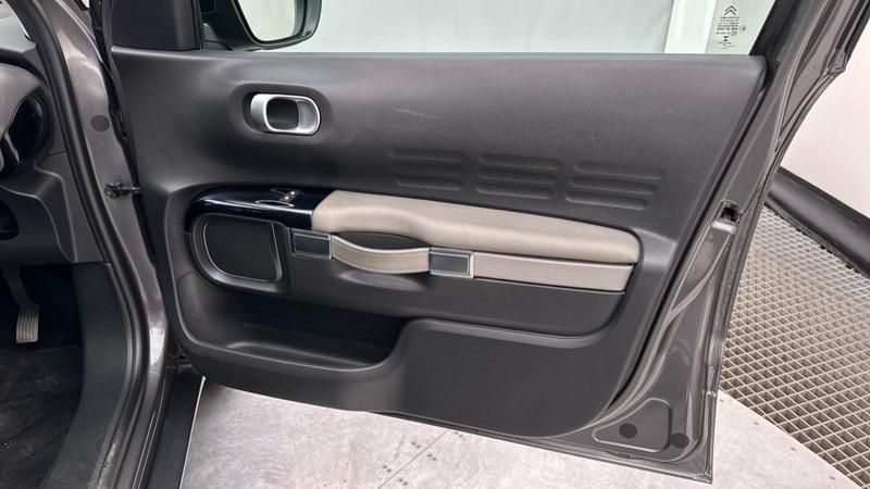 Used Citroen C4 Cactus for sale - 77959188: Photo 28