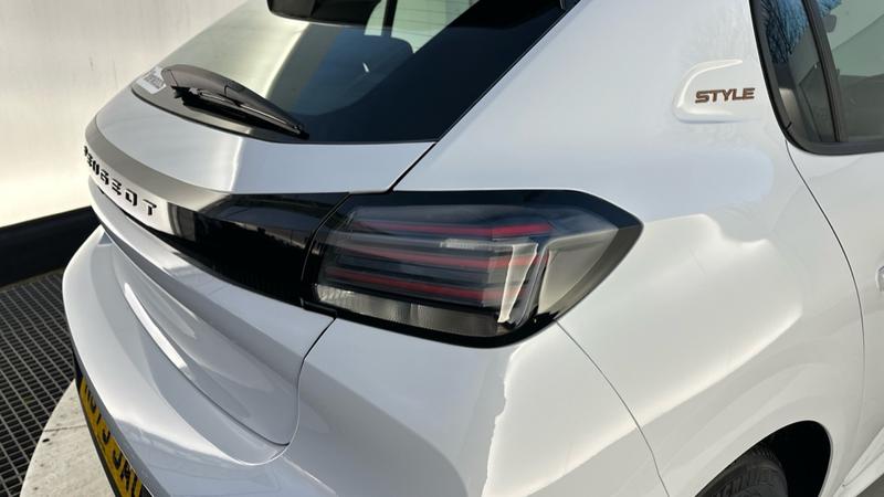 Used Peugeot 208 2025 for sale - 76960956: Photo 30