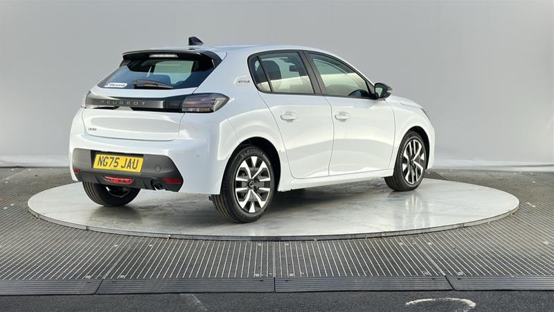 Used Peugeot 208 2025 for sale - 76960956: Photo 6