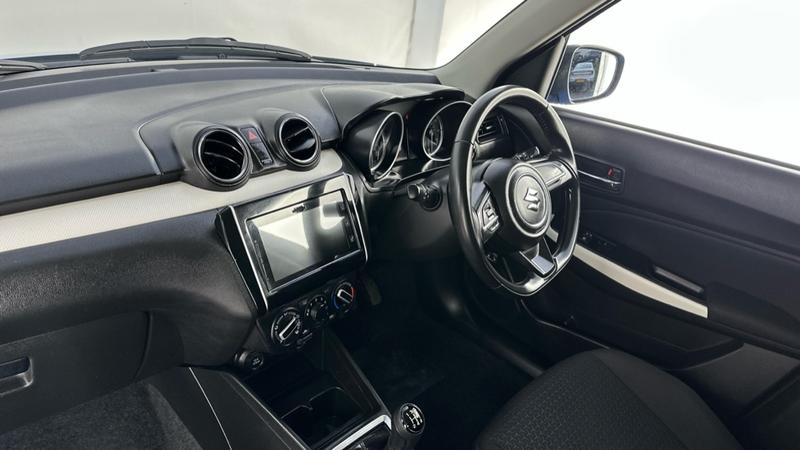 Used Suzuki Swift 2020 for sale - 77152232: Photo 11