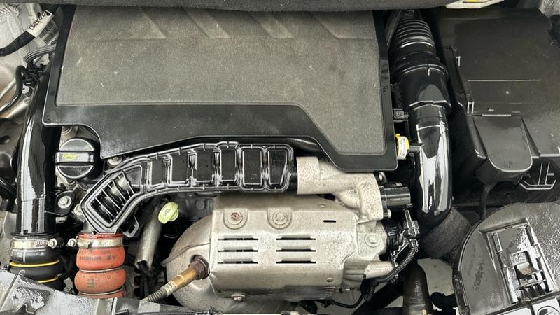 Used Vauxhall Crossland X 2019 for sale - 76241157: Photo 16