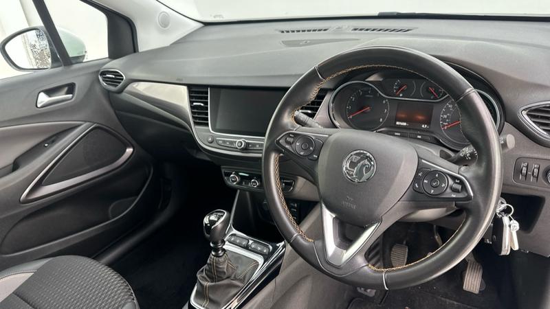 Used Vauxhall Crossland X 2019 for sale - 76241157: Photo 2