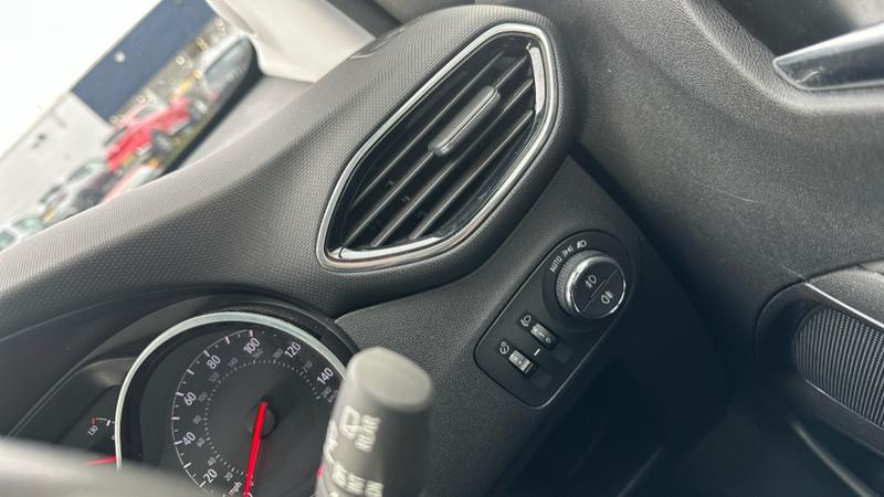 Used Vauxhall Crossland X 2019 for sale - 76241157: Photo 42