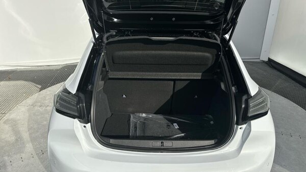 Used Peugeot 208 2025 for sale - 76290390: Photo 15