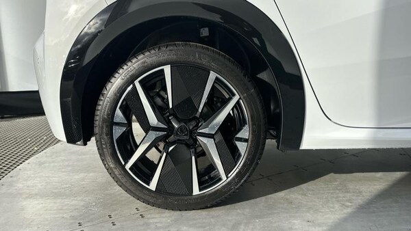 Used Peugeot 208 2025 for sale - 76290390: Photo 19