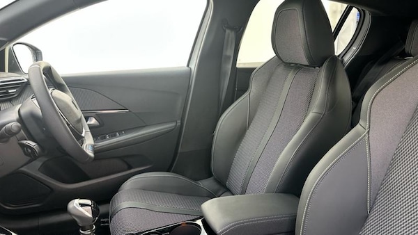 Used Peugeot 208 2025 for sale - 76290390: Photo 23