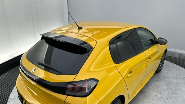 Used Peugeot 208 2022 for sale - 76196487: Photo 31