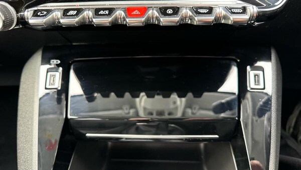 Used Peugeot 208 2022 for sale - 76196487: Photo 54