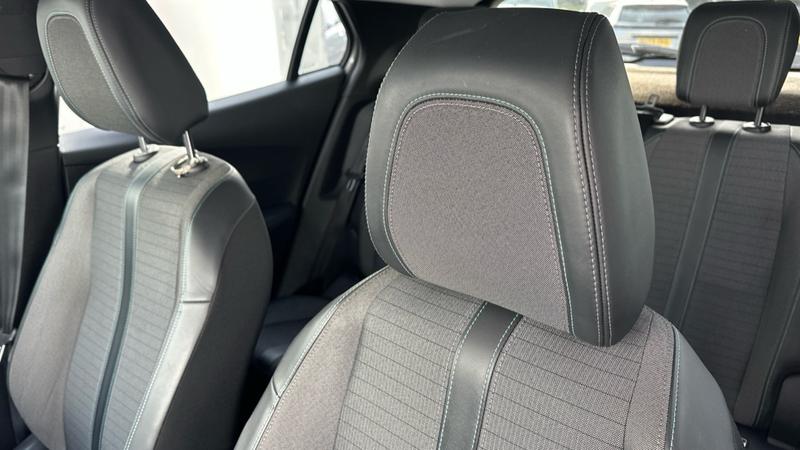 Used Peugeot 2008 2022 for sale - 77965902: Photo 33