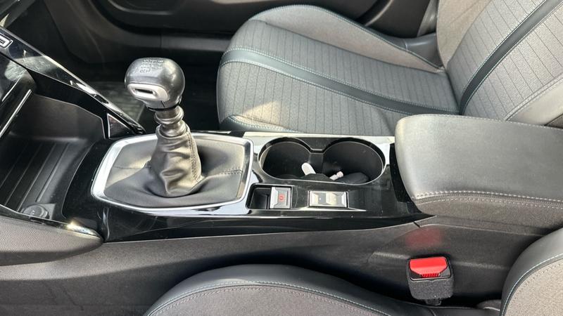 Used Peugeot 2008 2022 for sale - 77965902: Photo 41