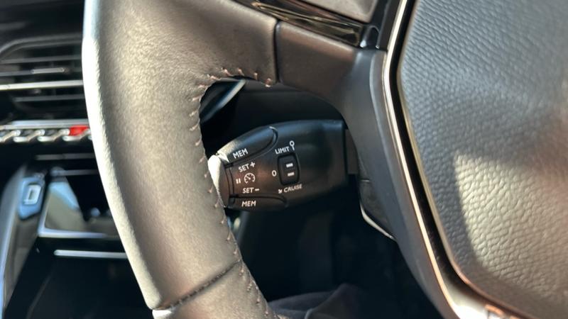 Used Peugeot 2008 2022 for sale - 76458537: Photo 44