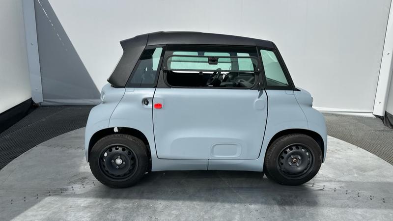 Vehicle 27