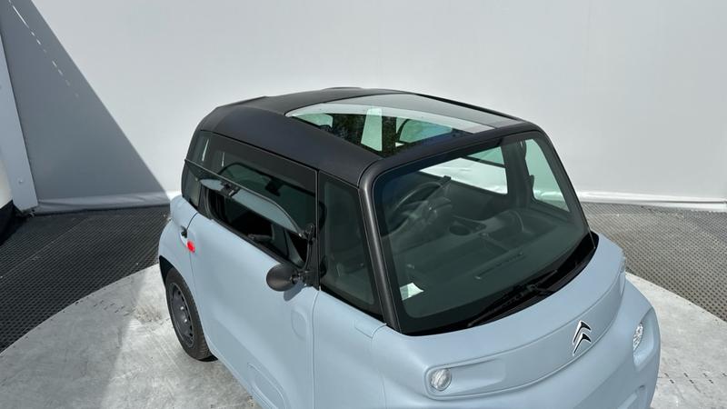 Vehicle 28