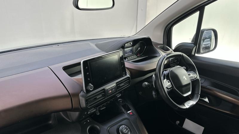 Used Peugeot Rifter 2020 for sale - 77044774: Photo 11