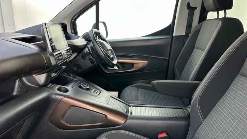 Used Peugeot Rifter 2020 for sale - 77044774: Photo 27