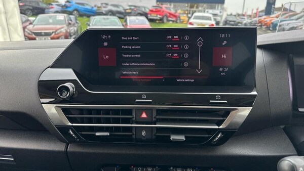 Used Citroen C4 2021 for sale - 76266143: Photo 55
