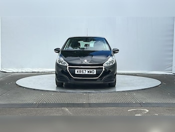 Used Peugeot 208 2017 for sale - 78954105: Photo