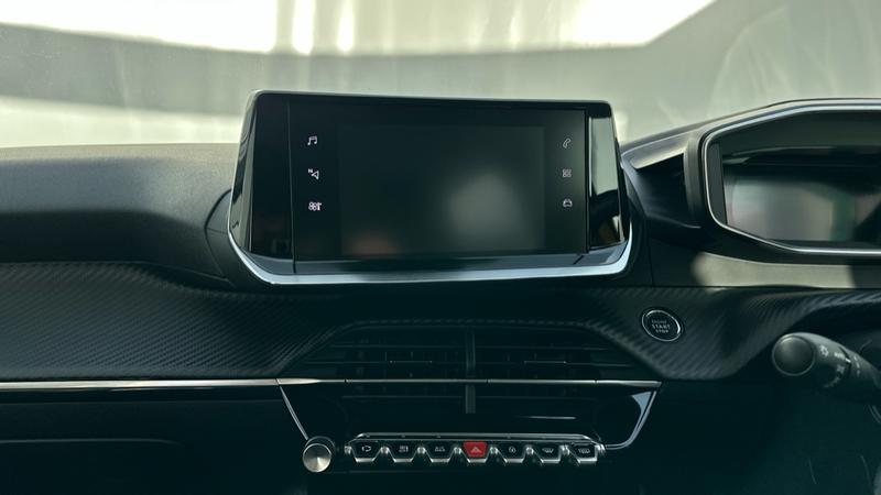 Used Peugeot 208 2023 for sale - 76684928: Photo 12