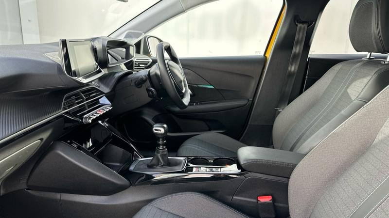 Used Peugeot 208 2023 for sale - 76684928: Photo 25