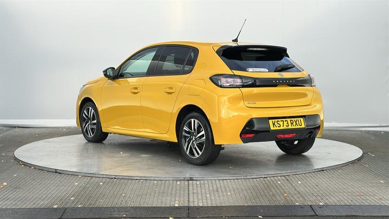 Used Peugeot 208 2023 for sale - 76684928: Photo 8