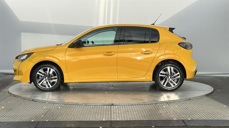 Used Peugeot 208 2023 for sale - 76684928: Photo 9