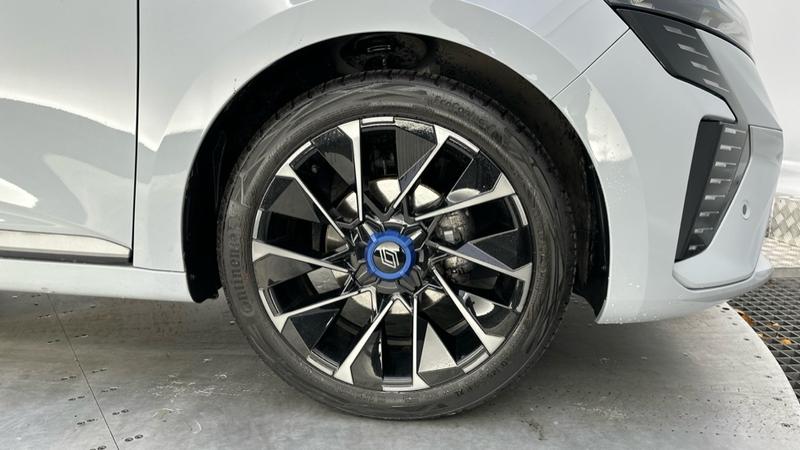 Used Renault Clio 2025 for sale - 76797122: Photo 20