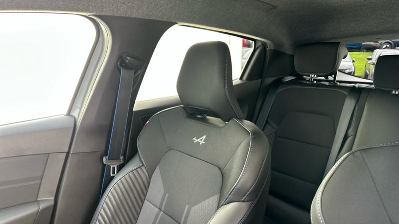 Used Renault Clio 2025 for sale - 76797122: Photo 24