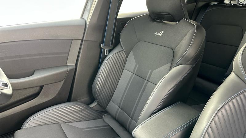 Used Renault Clio 2025 for sale - 76797122: Photo 25