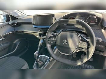 Used Peugeot 208 undefined for sale - 77570630: Photo