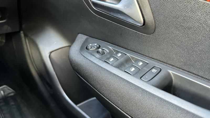 Used Peugeot 208 for sale - 77570630: Photo 42