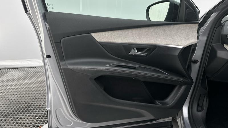 Used Peugeot 5008 2022 for sale - 75575213: Photo 25