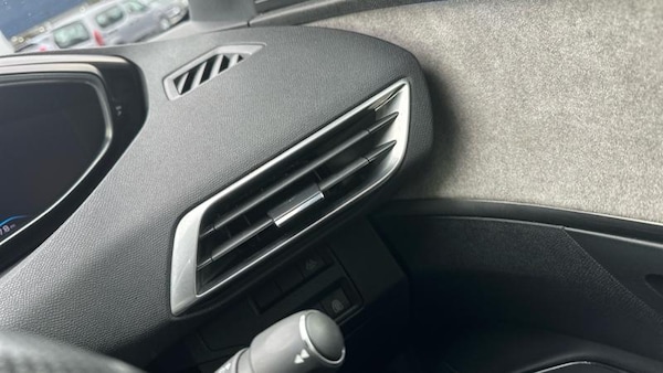 Used Peugeot 5008 2022 for sale - 75575213: Photo 44