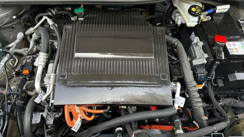 Used Peugeot E-2008 2024 for sale - 76162038: Photo 16