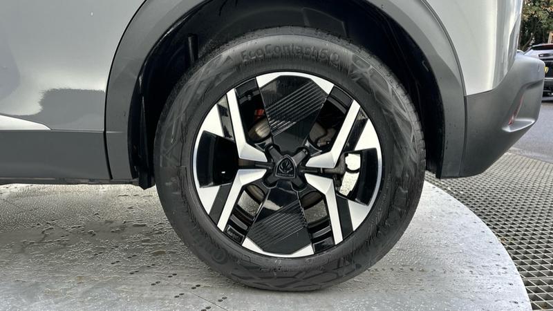 Used Peugeot E-2008 2024 for sale - 76162038: Photo 18