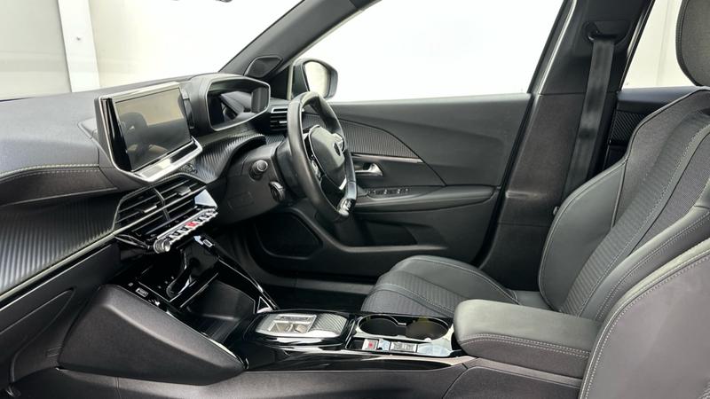 Used Peugeot E-2008 2024 for sale - 76162038: Photo 25