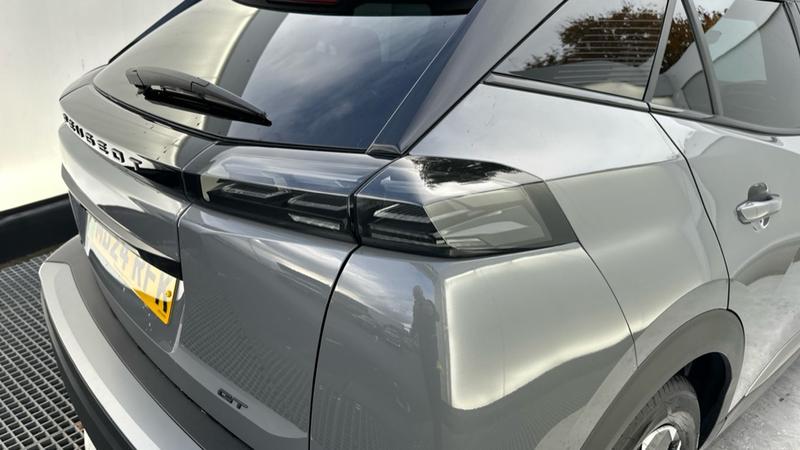 Used Peugeot E-2008 2024 for sale - 76162038: Photo 30