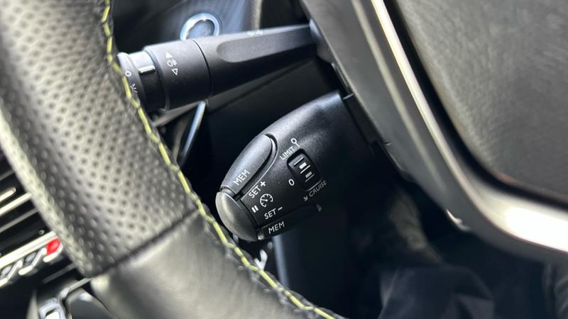 Used Peugeot E-2008 2024 for sale - 76162038: Photo 46