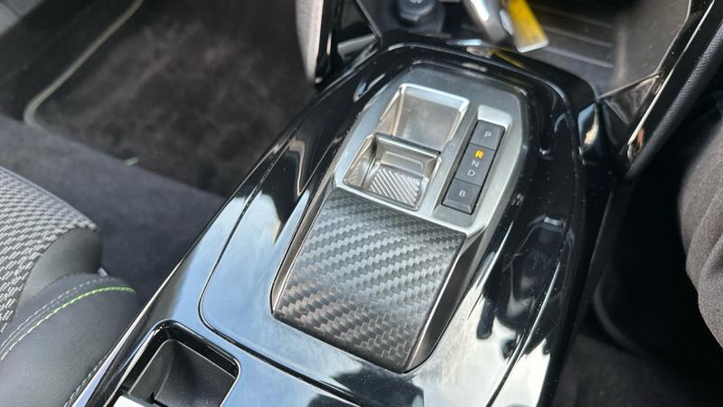 Used Peugeot E-2008 2024 for sale - 76162038: Photo 57