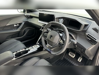 Used Peugeot 2008 2025 for sale - 77204921: Photo