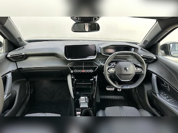 Used Peugeot 2008 2025 for sale - 77204921: Photo