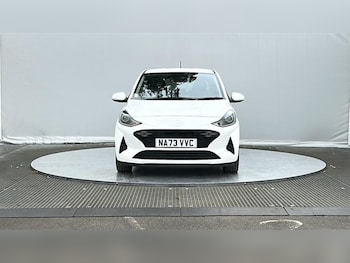 Used Hyundai i10 2023 for sale - 79076923: Photo