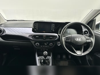 Used Hyundai i10 2023 for sale - 79076923: Photo